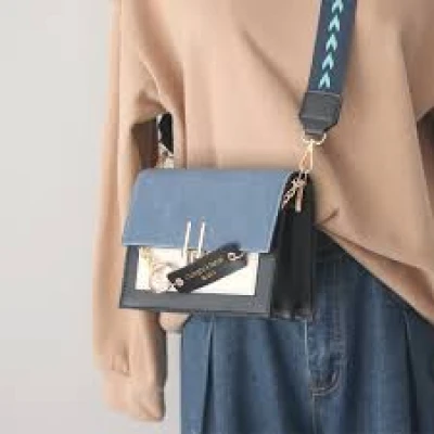 Retro Wide Strap Messenger Bag Female Travel Handbags and Purses
